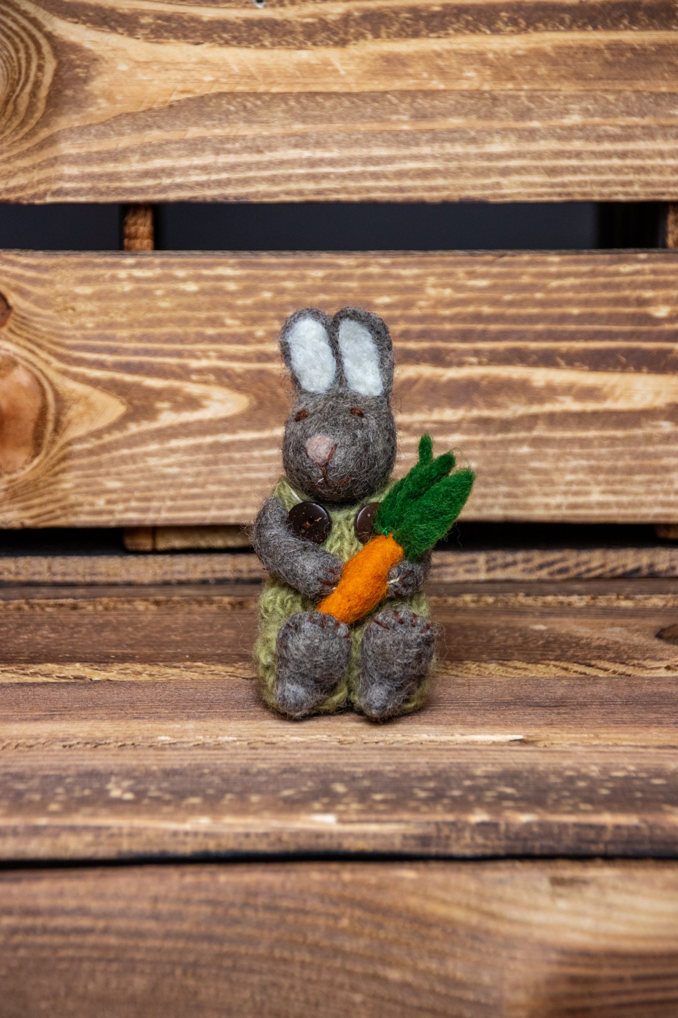 Filz Hase mit Karotte