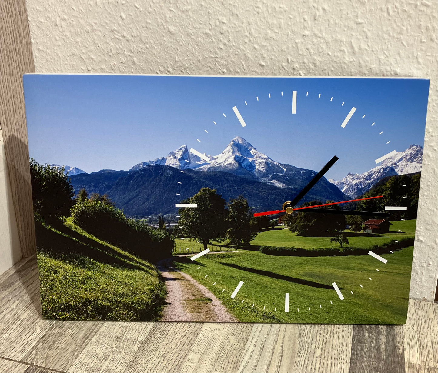 Wanduhr Watzmann Weg Berchtesgaden