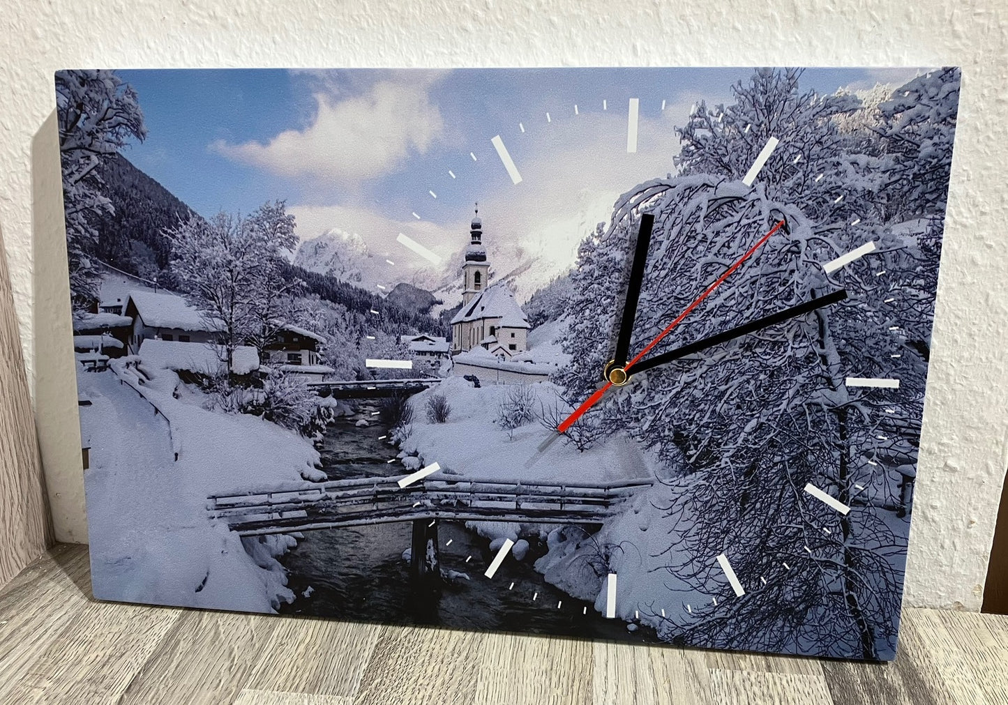 Wanduhr Ramsau Winter