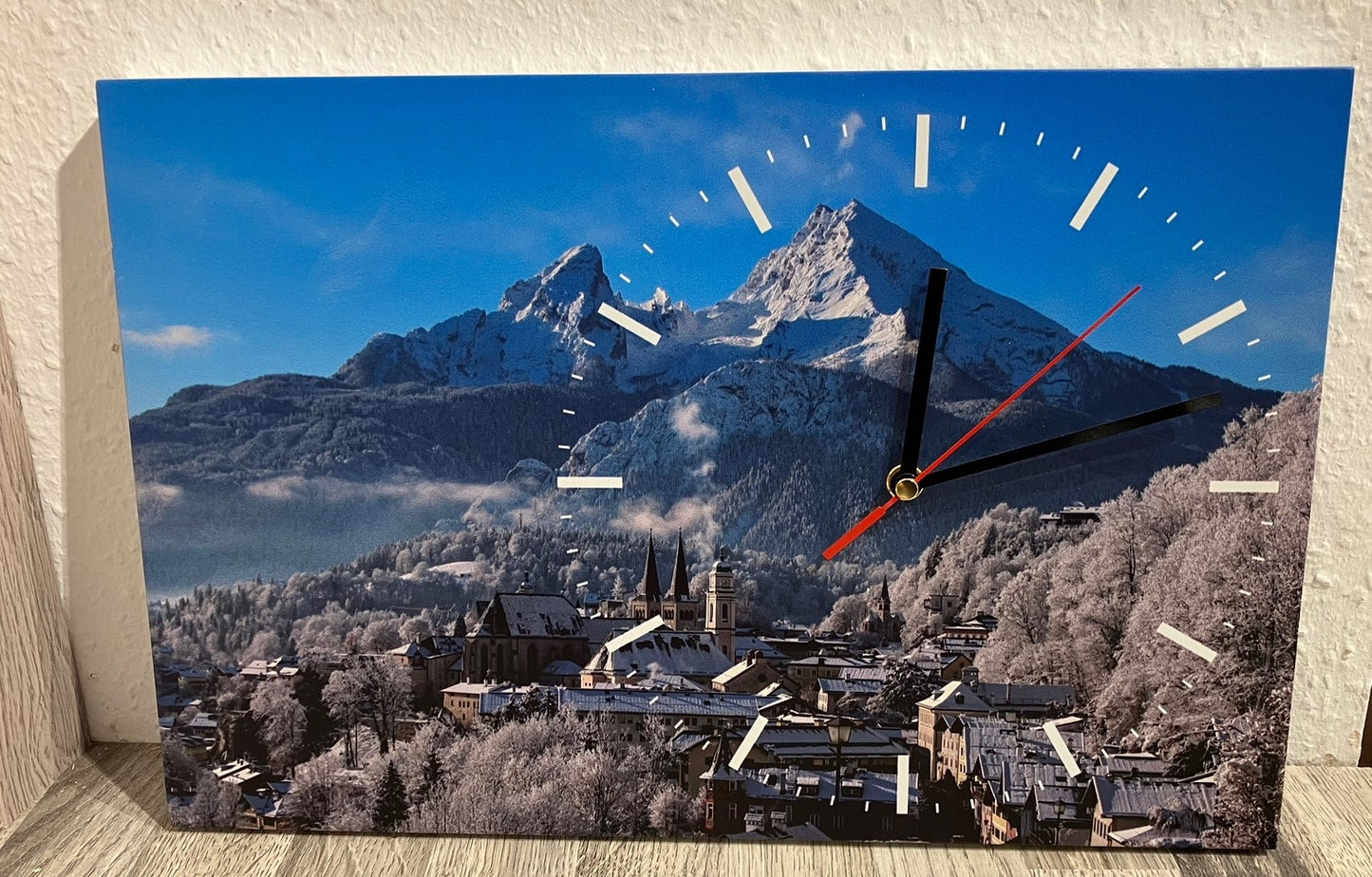 Wanduhr Berchtesgaden Winter